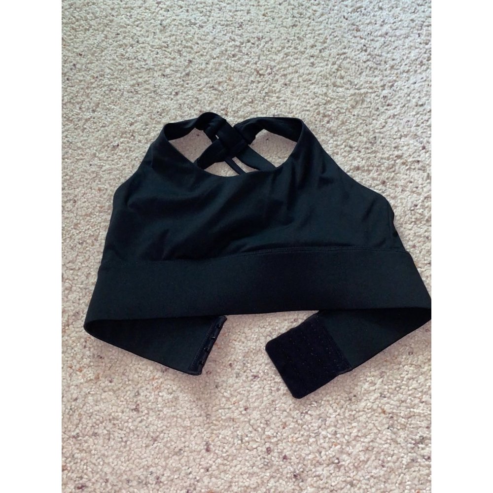 Sports bra